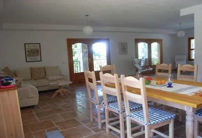 Vila Leyli Alacati Cesme *