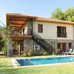 Leyli Alacati Cesme Villa